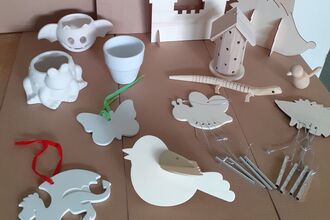 ceramic & wooden items to paint