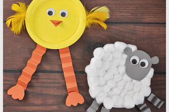 Paper plates decorated as a chick and a lamb